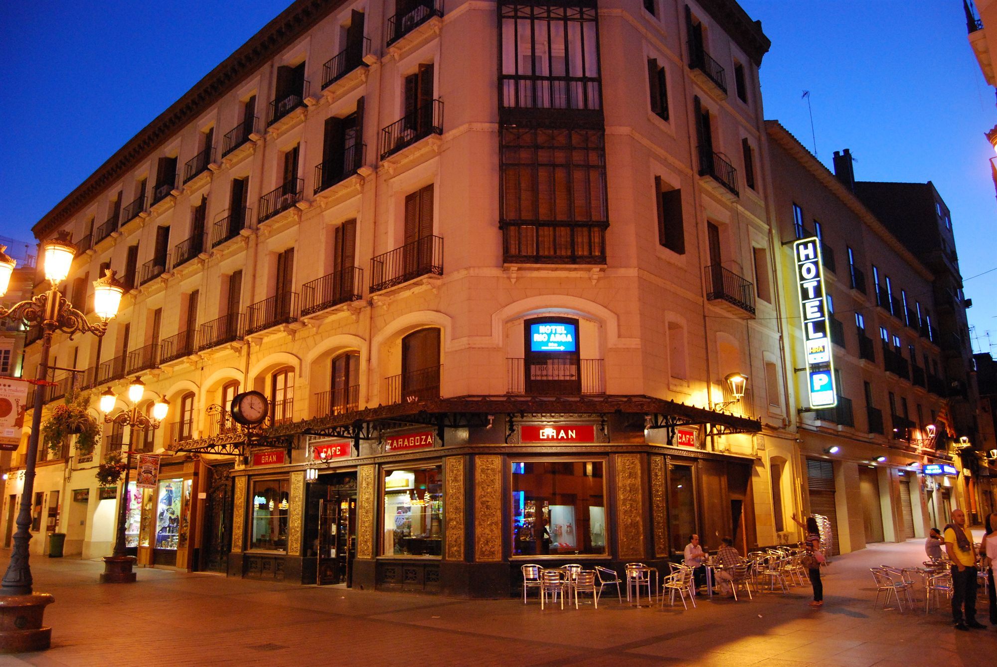 Hotel Rio Arga Zaragoza Exterior foto